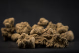 Petites truffes blanches d’Alba Tuber magnatum Pico fraîches entières